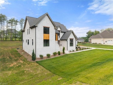 Beautiful new construction by Third Generation Homes in the - photo 3