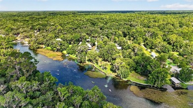 Welcome to one of the Rainbow River's most desired locations - photo 1