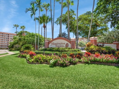 Huntington Lakes Condo For Sale in Delray Beach Florida