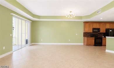 Welcome home! This 2 bedroom, 2.5 bathroom, townhome in Sail - photo 8