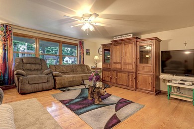 Check out this very well maintained, beautiful 3 bedroom Cape - photo 8
