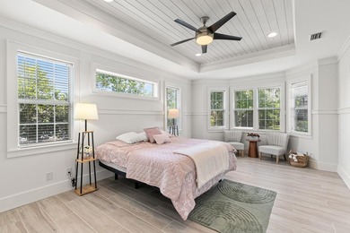 Beautifully renovated home ideally located just minutes from - photo 14
