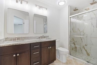 There's a party on 5th Ave! Welcome to this spacious 4 bedroom - photo 21