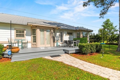 Beautifully renovated home ideally located just minutes from - photo 23