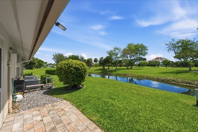Don't Wait ! Welcome to this charming 3-bedroom, 2-bathroom - photo 26