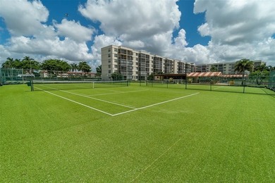 An oasis to call home, this beautiful 2BD/2BTH unit is in - photo 26