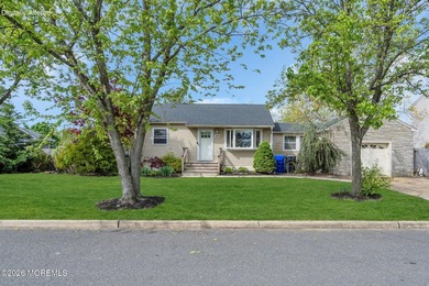 Welcome to the highly sought after Lake Riviera! This charming - photo 28