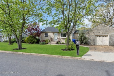 Welcome to the highly sought after Lake Riviera! This charming - photo 29