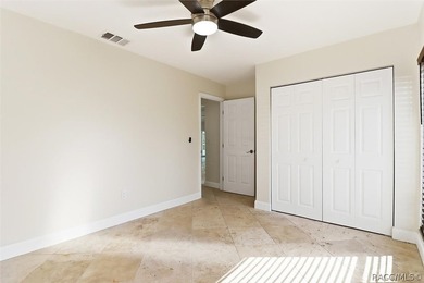 There's a party on 5th Ave! Welcome to this spacious 4 bedroom - photo 30