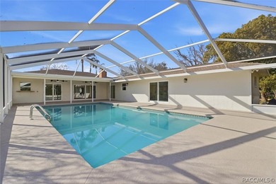 There's a party on 5th Ave! Welcome to this spacious 4 bedroom - photo 37