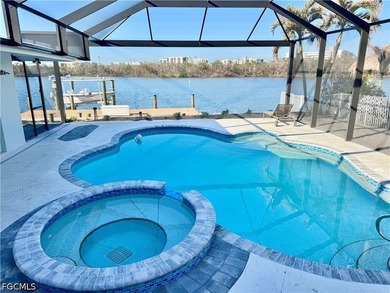 Breathtaking view over looking the pool and out to the Lagoon - photo 1