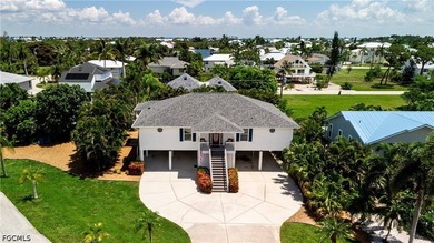 Captains Cove, Located at the North end of Pine Island next to - photo 1