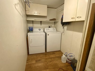 Enjoy peaceful country living in this 16x80 mobile home situated - photo 5
