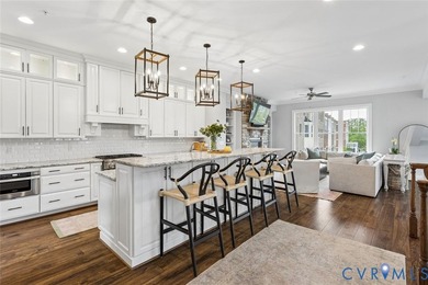 A townhome of this caliber rarely becomes available in the - photo 11