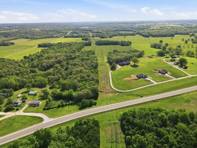 Welcome to Arrow Head Estates, where natural beauty and - photo 11