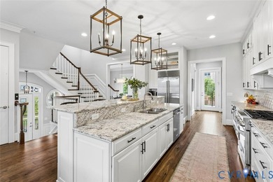 A townhome of this caliber rarely becomes available in the - photo 16