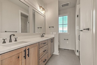 Situated in a prestigious neighborhood, this bespoke - photo 18
