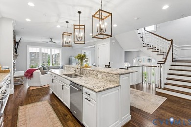 A townhome of this caliber rarely becomes available in the - photo 23