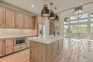 Situated in a prestigious neighborhood, this bespoke - photo 26