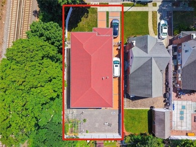 Built brand-new in 2017, this stunning single-family residence - photo 29