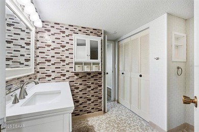 Experience the exceptional lifestyle at Bayshore, where - photo 29