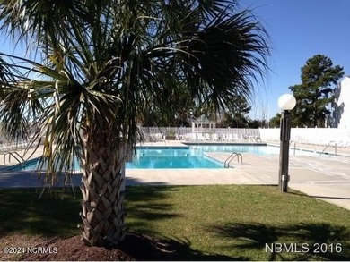 2 Bedrm, 2.5 Bath Condo with unique investment / low-maintenance - photo 32