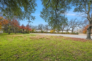 Beautiful Lot in Prime Lake Worth Location! Discover the perfect - photo 5