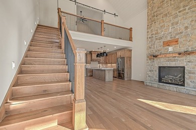 Situated in a prestigious neighborhood, this bespoke - photo 37