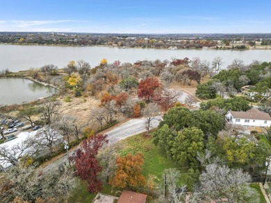 Beautiful Lot in Prime Lake Worth Location! Discover the perfect - photo 9