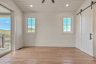 Situated in a prestigious neighborhood, this bespoke - photo 46