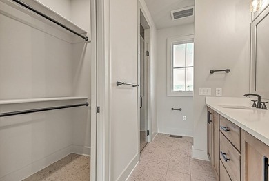Situated in a prestigious neighborhood, this bespoke - photo 49