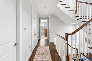 A townhome of this caliber rarely becomes available in the - photo 50