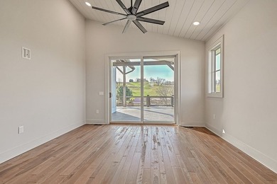 Situated in a prestigious neighborhood, this bespoke - photo 50