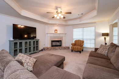 Welcome to your new retreat nestled in a serene neighborhood! - photo 15