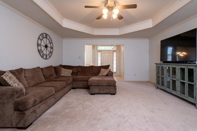 Welcome to your new retreat nestled in a serene neighborhood! - photo 17