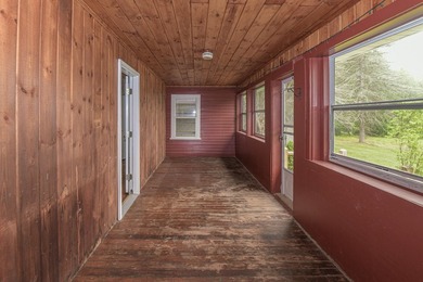 Spacious and well laid out ranch style home in exceptional - photo 20