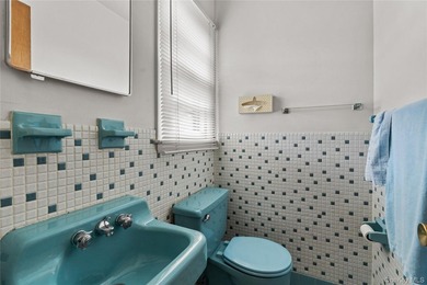 Welcome home to the East End of New Rochelle's highly desirable - photo 22