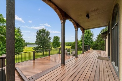 Enjoy peaceful country living in this spacious 4-bedroom, 3 - photo 6
