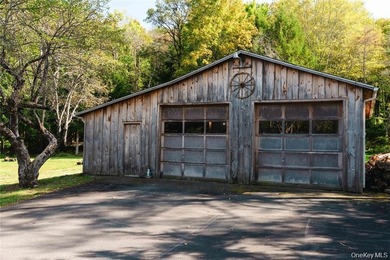 Escape to the serenity of Sullivan County with this modern and - photo 28