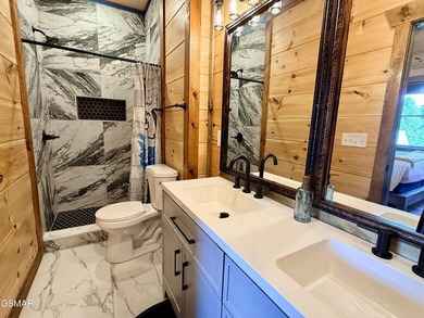 Turn-key 4-bedroom cabin located in the gated Timberlake Bay - photo 29