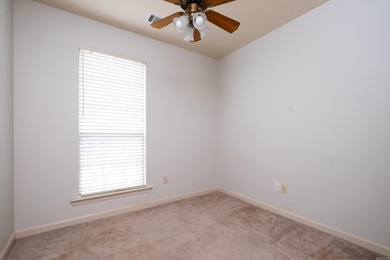 Welcome to your new retreat nestled in a serene neighborhood! - photo 30
