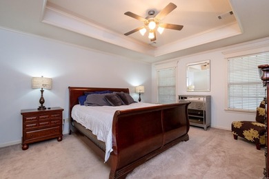 Welcome to your new retreat nestled in a serene neighborhood! - photo 32