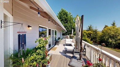 Spacious 4-bedroom, 3.5 bath residence with a rare 4-car garage - photo 32