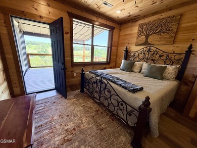 Turn-key 4-bedroom cabin located in the gated Timberlake Bay - photo 37