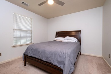 Welcome to your new retreat nestled in a serene neighborhood! - photo 43