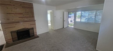 Discover the potential of this Duplex located at 411 E 8th - photo 7