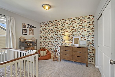 Welcome home to the Fordham 2 model in the highly sought-after - photo 11