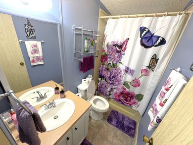 Welcome to Clover Leaf Farms a 55+ age-qualified, active and - photo 15