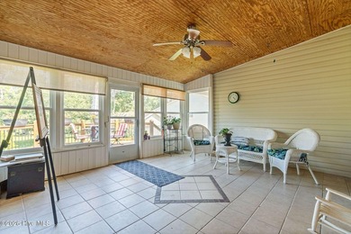 Welcome to 211 South Shore Drive an Oasis lake side retreat - photo 20