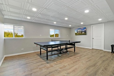 Welcome home to the Fordham 2 model in the highly sought-after - photo 20